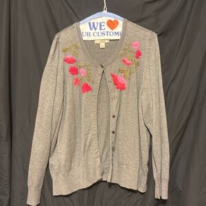 Grey cardigan with embroidered flowers, 2X